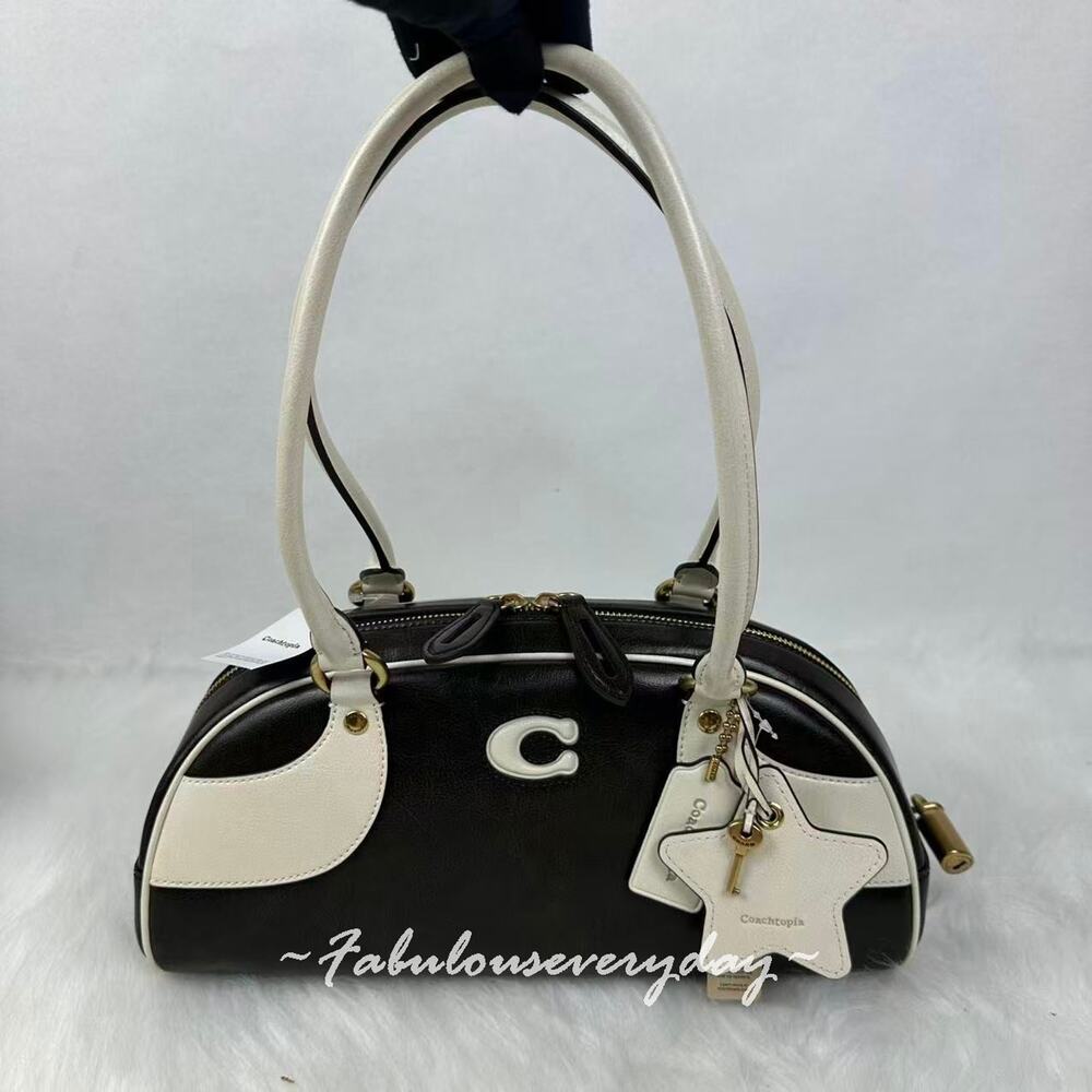 Coach Coachtopia Bowling Shoulder Bag Upcrafted Leather Black/Chalk CDU49 NWT